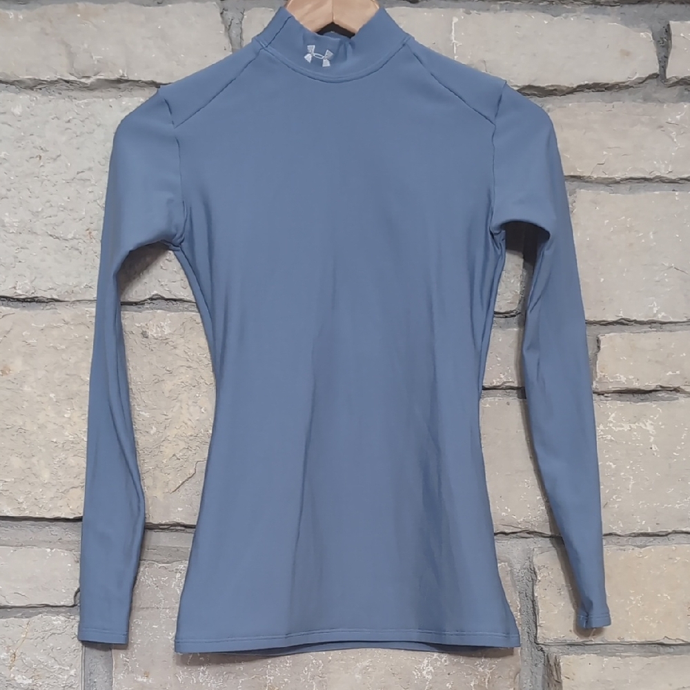 $5 Bundled! Under Armour Steel Blue Mock Neck Skiing Top